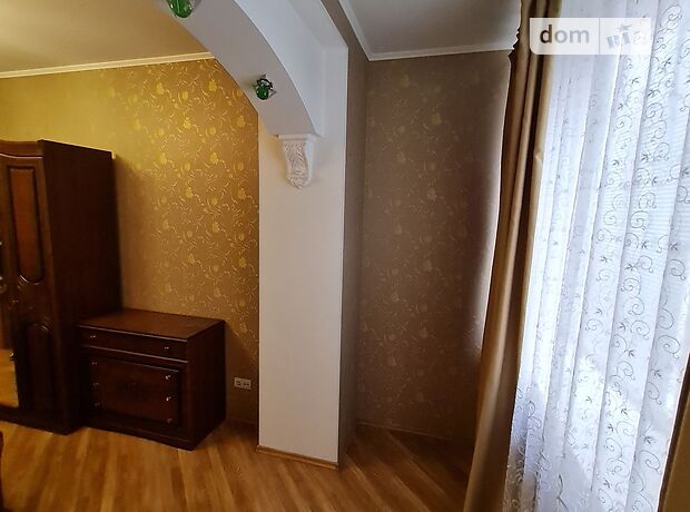 трикімнатна квартира з меблями в Миколаєві, район Центр, на вул. Чкалова (Центр) в довготривалу оренду помісячно фото 1 трикімнатна квартира з меблями в Миколаєві, район Центр, на вул. Чкалова (Центр) в довготривалу оренду помісячно фото 1