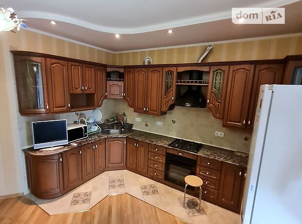 трикімнатна квартира з меблями в Миколаєві, район Центр, на вул. Чкалова (Центр) в довготривалу оренду помісячно фото 1 трикімнатна квартира з меблями в Миколаєві, район Центр, на вул. Чкалова (Центр) в довготривалу оренду помісячно фото 1