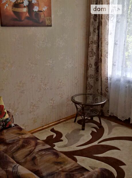 трехкомнатная квартира с мебелью в Николаеве, район Центр, на пер. Чкалова в аренду на долгий срок помесячно фото 1
