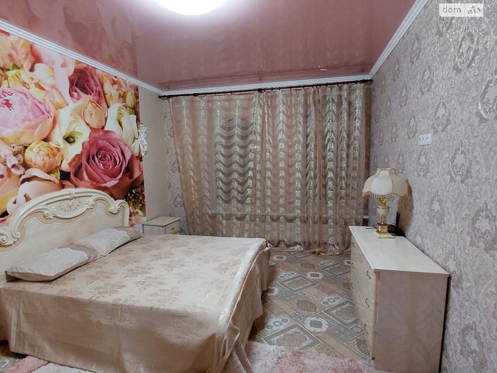 четырехкомнатная квартира с мебелью в Николаеве, район Центр, на Сінна в аренду на долгий срок помесячно фото 1