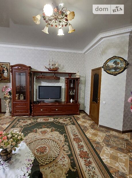 четырехкомнатная квартира с мебелью в Николаеве, район Центр, на ул. Сенная в аренду на долгий срок помесячно фото 1 четырехкомнатная квартира с мебелью в Николаеве, район Центр, на ул. Сенная в аренду на долгий срок помесячно фото 1