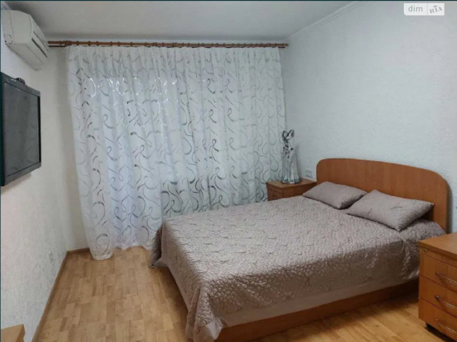 двухкомнатная квартира с мебелью в Николаеве, район Центр, на просп. Центральный в аренду на долгий срок помесячно фото 1
