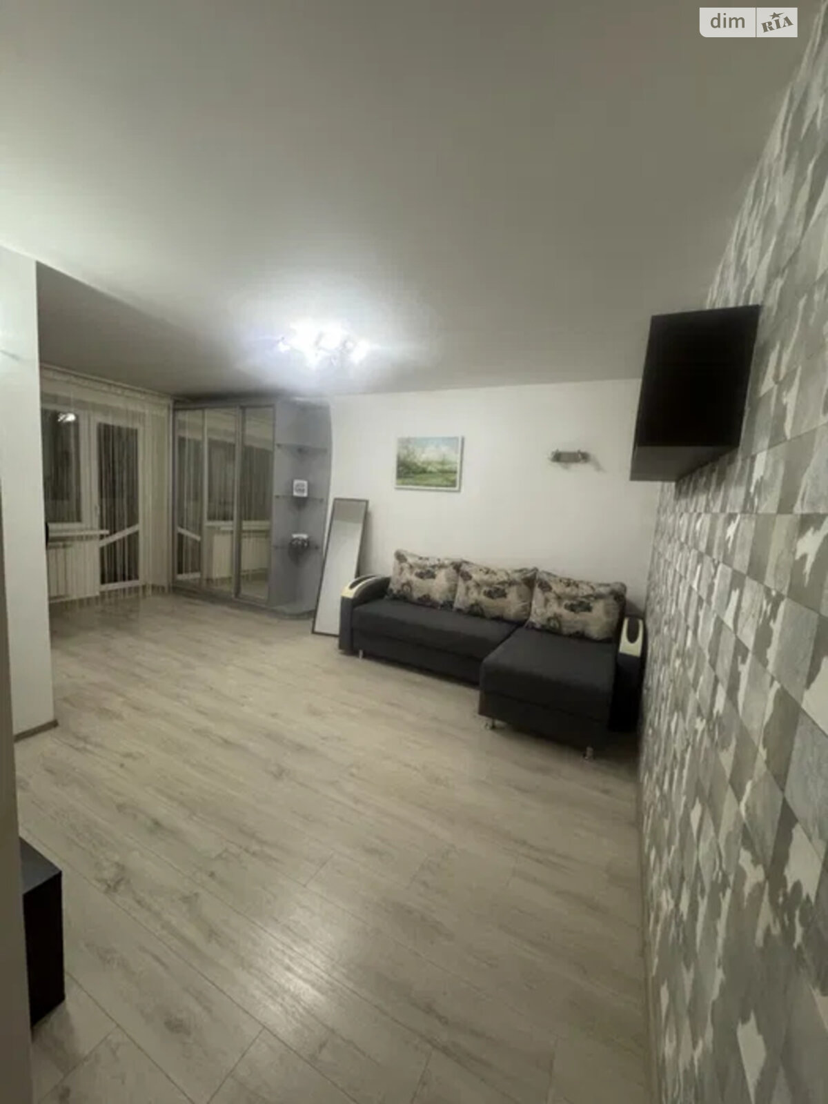 однокомнатная квартира в Николаеве, на ул. Центральная 74 в аренду на долгий срок помесячно фото 1