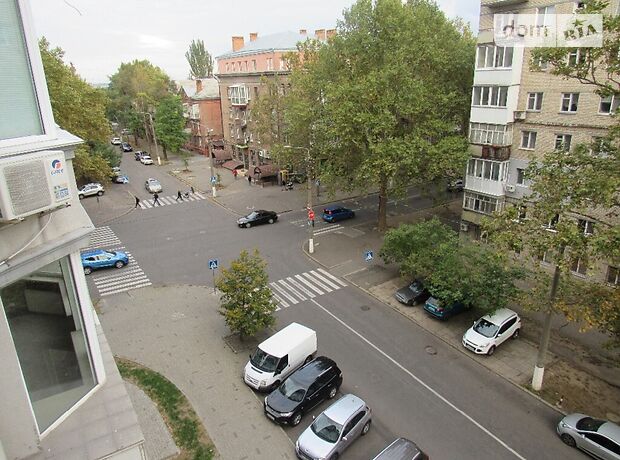 трехкомнатная квартира с мебелью в Николаеве, район Центральный, на ул. Адмиральская в аренду на долгий срок помесячно фото 1 трехкомнатная квартира с мебелью в Николаеве, район Центральный, на ул. Адмиральская в аренду на долгий срок помесячно фото 1