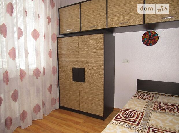 трехкомнатная квартира с мебелью в Николаеве, район Центральный, на ул. Адмиральская в аренду на долгий срок помесячно фото 1