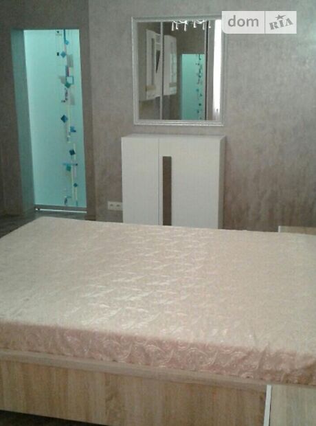 трикімнатна квартира з меблями в Миколаєві, район Центральний, на вул. Адміральська 31б, кв. 14 в довготривалу оренду помісячно фото 1 трикімнатна квартира з меблями в Миколаєві, район Центральний, на вул. Адміральська 31б, кв. 14 в довготривалу оренду помісячно фото 1