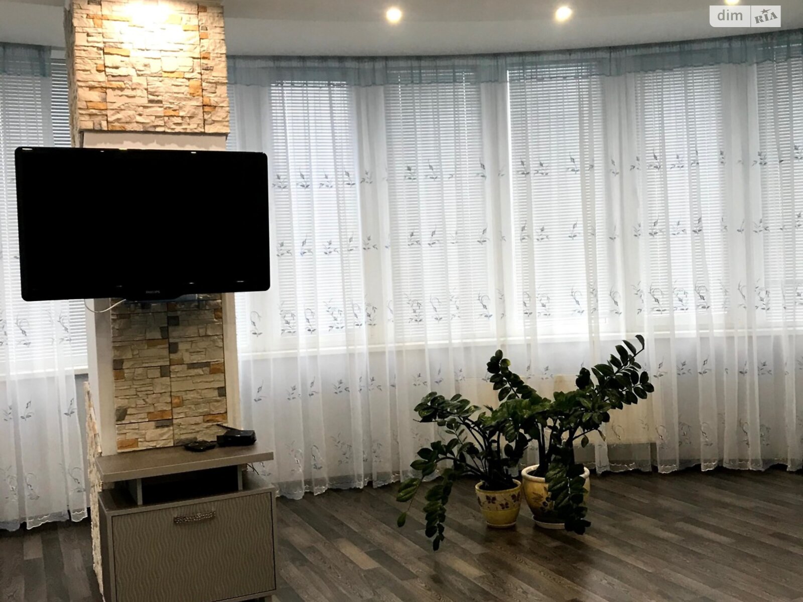 трехкомнатная квартира в Николаеве, район Центральный, на ул. Адмиральская 31Б, кв. 26 в аренду на долгий срок помесячно фото 1 трехкомнатная квартира в Николаеве, район Центральный, на ул. Адмиральская 31Б, кв. 26 в аренду на долгий срок помесячно фото 1