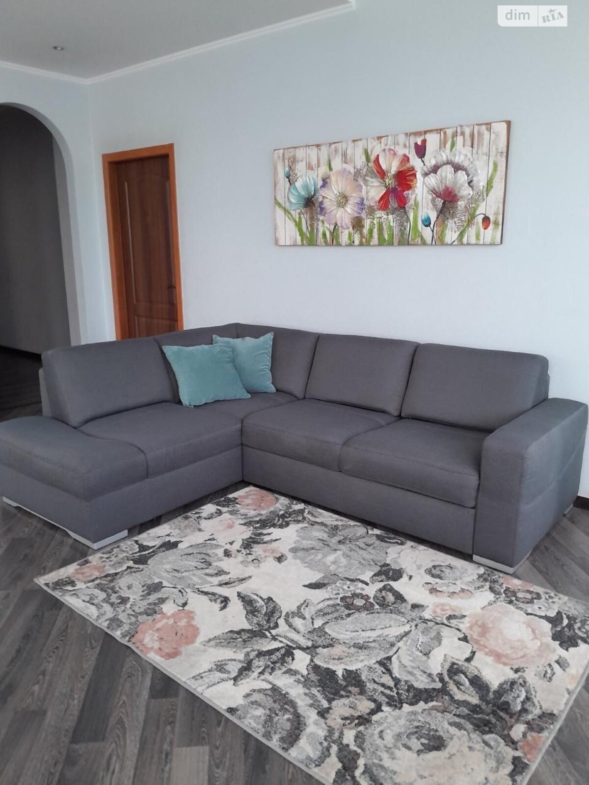 трехкомнатная квартира в Николаеве, район Центральный, на ул. Адмиральская 31Б, кв. 26 в аренду на долгий срок помесячно фото 1 трехкомнатная квартира в Николаеве, район Центральный, на ул. Адмиральская 31Б, кв. 26 в аренду на долгий срок помесячно фото 1