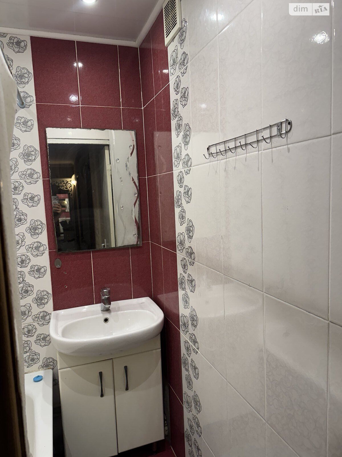 трикімнатна квартира в Миколаєві, район Центральний, на вул. Колодязна 3, кв. 3 в довготривалу оренду помісячно фото 1