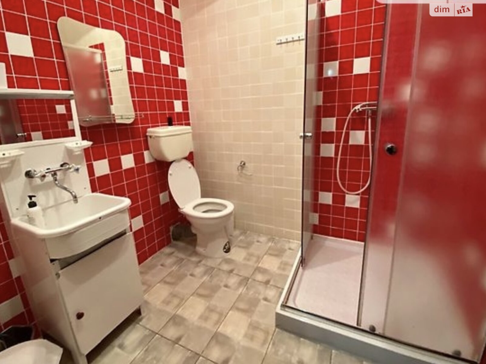 двухкомнатная квартира в Николаеве, район Центральный, на ул. Мостостроителей 17 в аренду на долгий срок помесячно фото 1