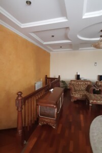 шестикімнатна квартира в Миколаєві, район Центральний, на вул. Лінія 8-а в довготривалу оренду помісячно фото 2