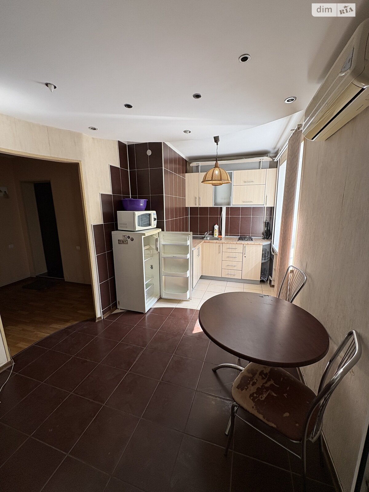 однокімнатна квартира з ремонтом в Миколаєві, район Центральний, на вул. Соборна 3А в довготривалу оренду помісячно фото 1 однокімнатна квартира з ремонтом в Миколаєві, район Центральний, на вул. Соборна 3А в довготривалу оренду помісячно фото 1