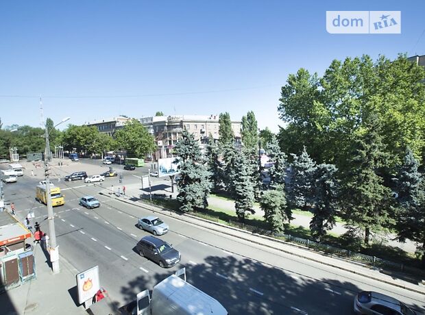 трехкомнатная квартира в Николаеве, район Центральный, на просп. Центральный 69 в аренду на долгий срок помесячно фото 1 трехкомнатная квартира в Николаеве, район Центральный, на просп. Центральный 69 в аренду на долгий срок помесячно фото 1