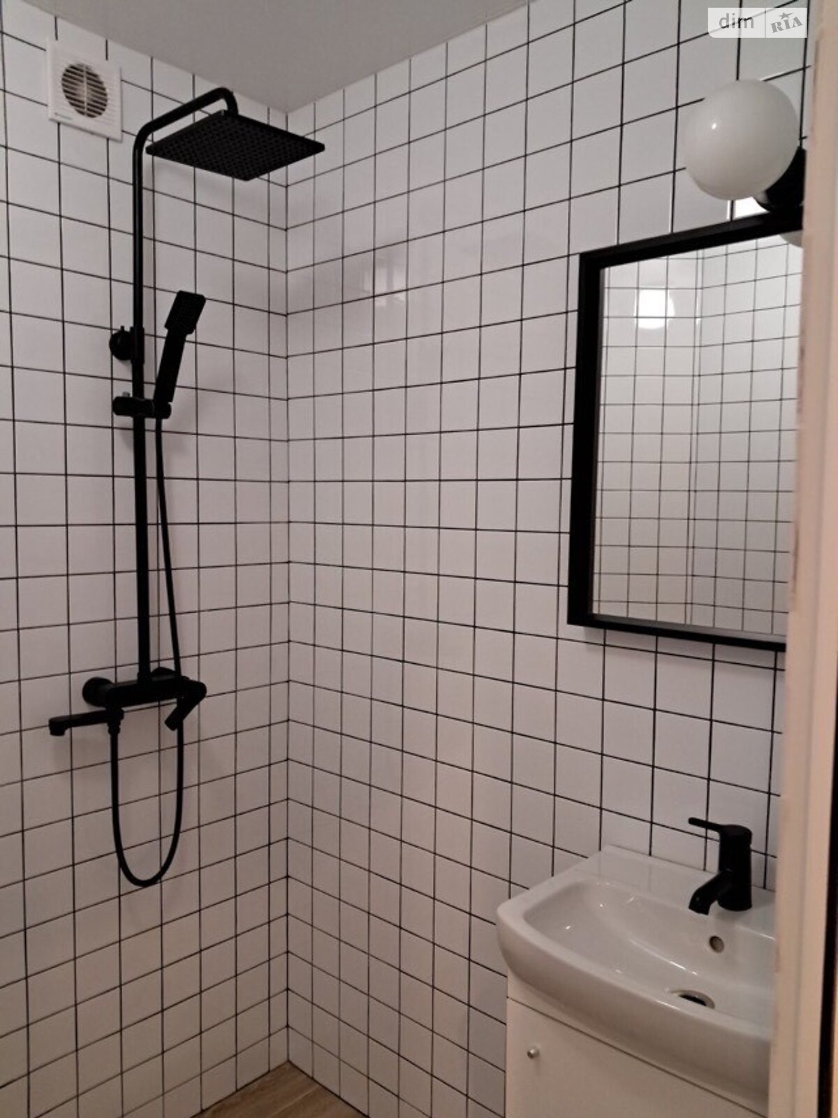 двухкомнатная квартира в Николаеве, район Центральный, на просп. Центральный 171 в аренду на долгий срок помесячно фото 1