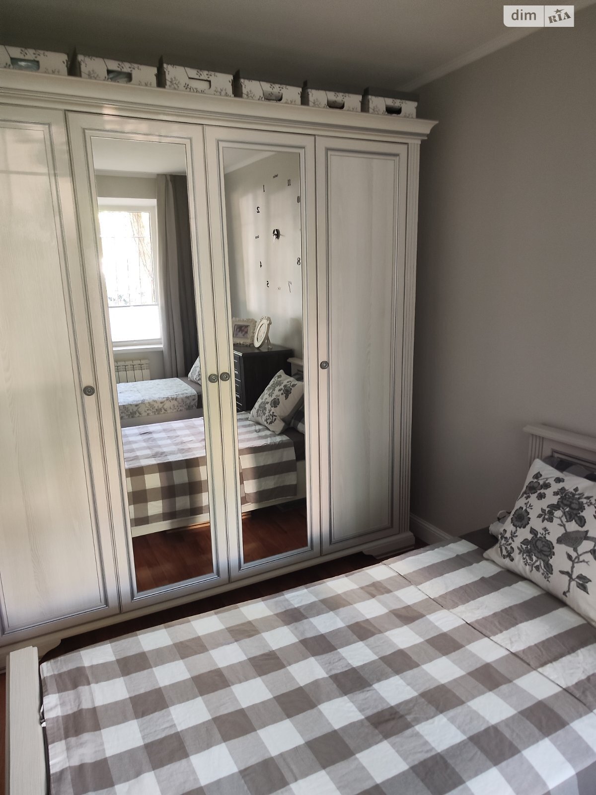 трехкомнатная квартира в Николаеве, район Центральный, на просп. Центральный в аренду на долгий срок помесячно фото 1 трехкомнатная квартира в Николаеве, район Центральный, на просп. Центральный в аренду на долгий срок помесячно фото 1