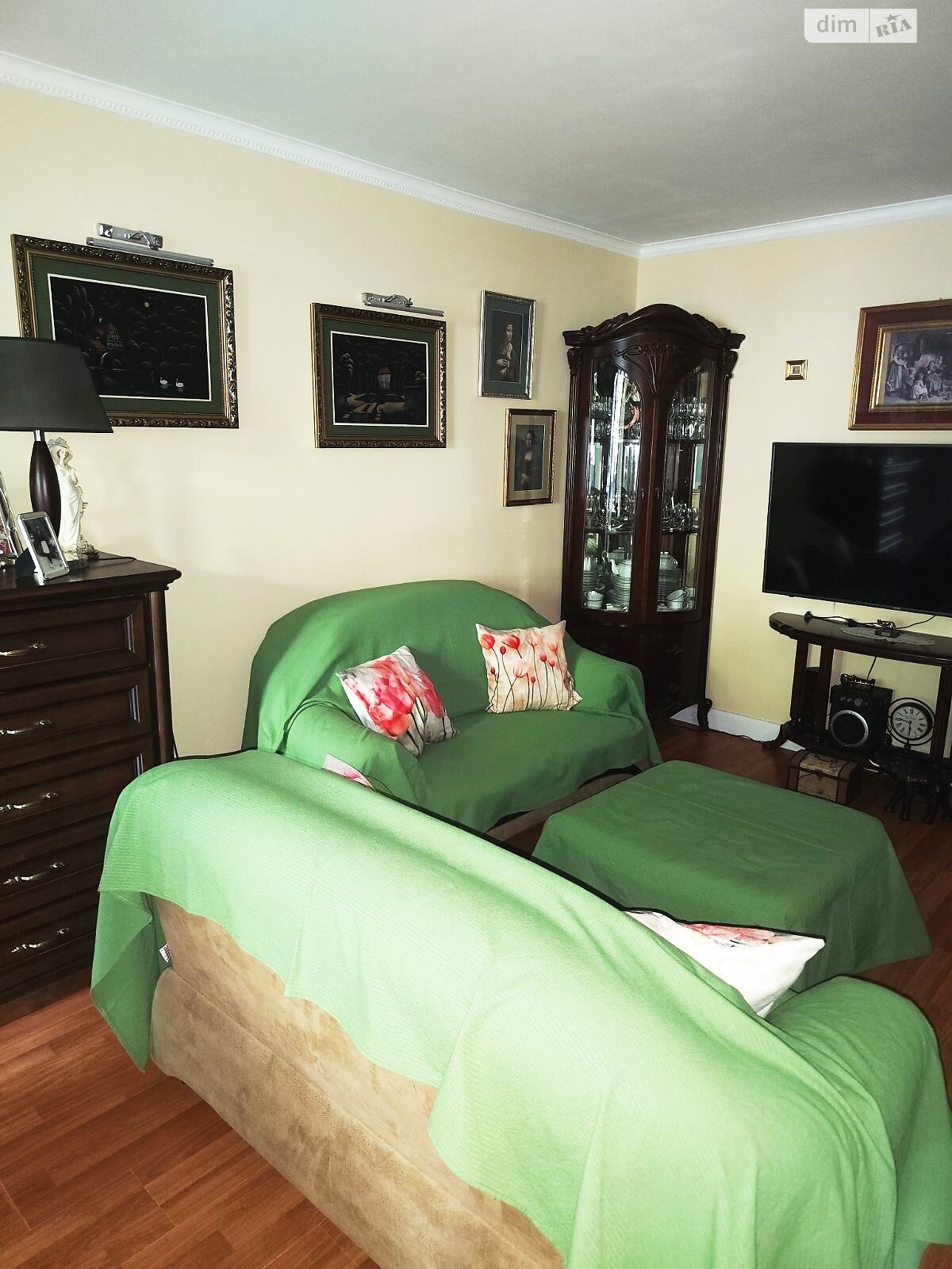 трехкомнатная квартира в Николаеве, район Центральный, на просп. Центральный в аренду на долгий срок помесячно фото 1 трехкомнатная квартира в Николаеве, район Центральный, на просп. Центральный в аренду на долгий срок помесячно фото 1