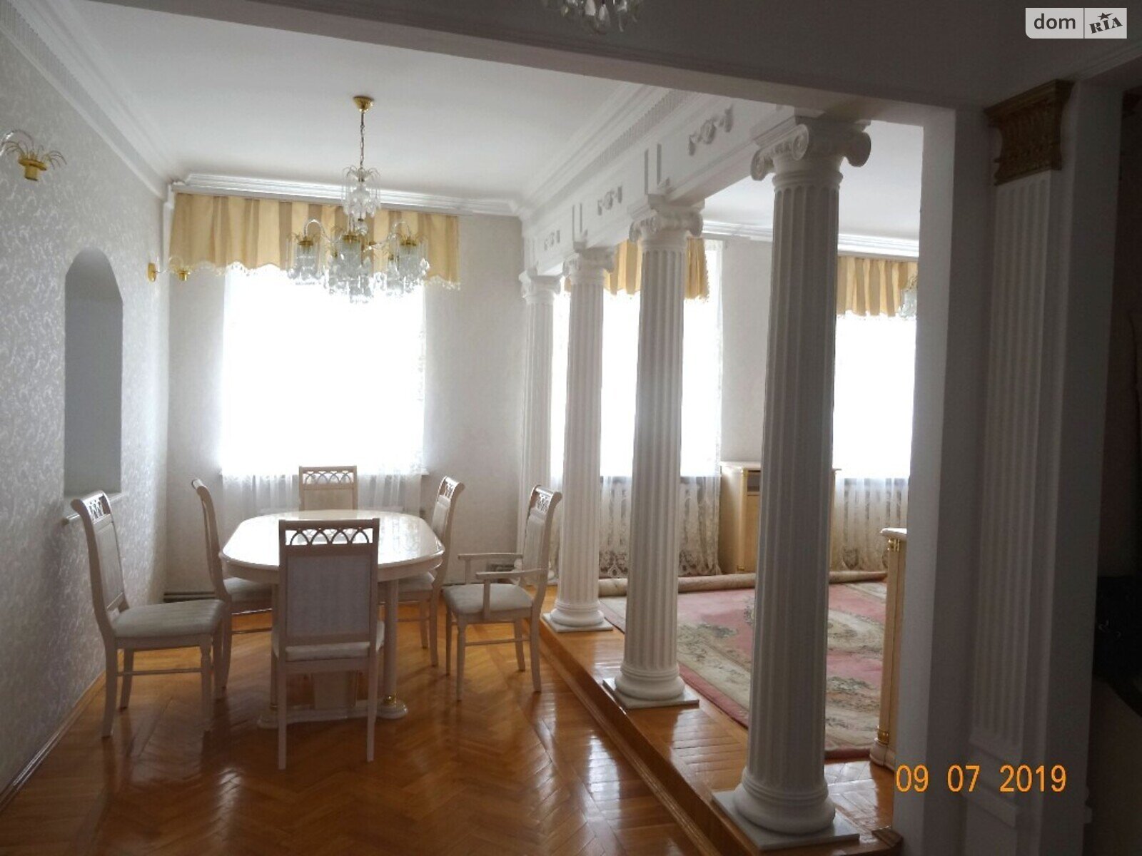 трехкомнатная квартира с мебелью в Николаеве, район Центральный, на 6 поперечная 7 в аренду на долгий срок помесячно фото 1