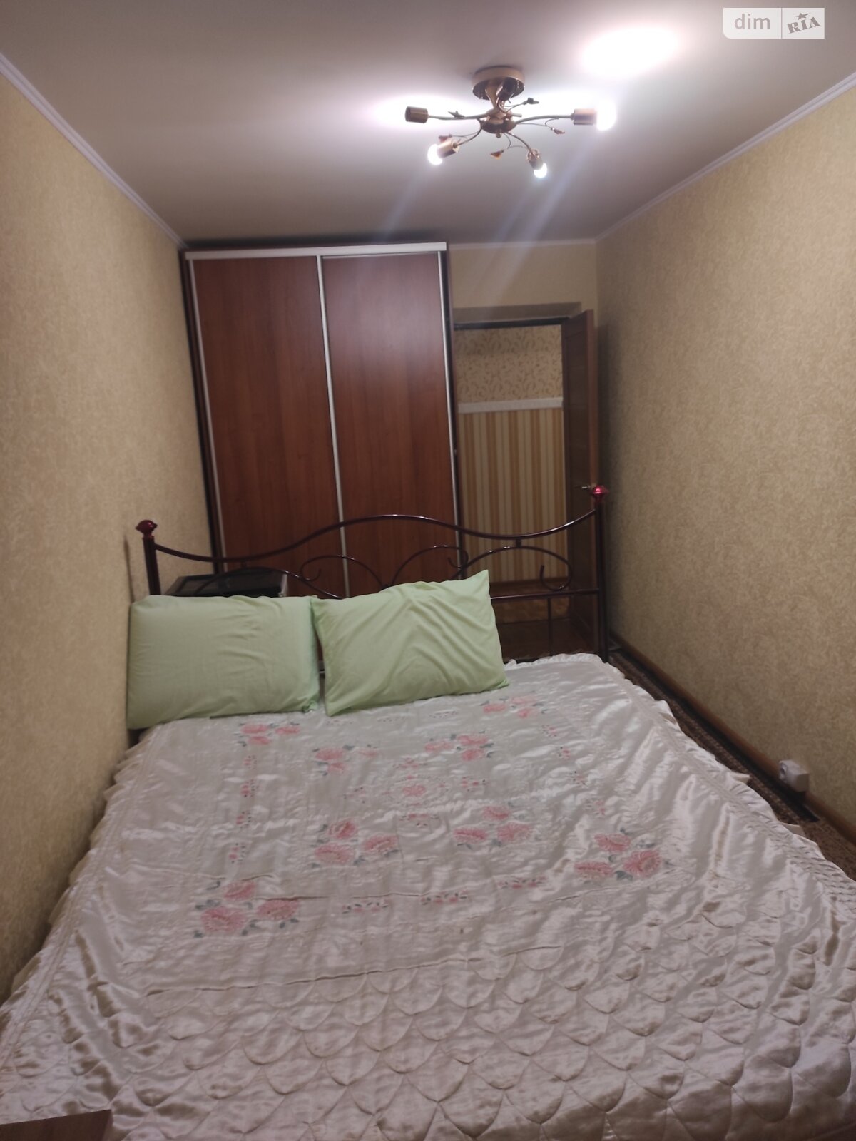 двокімнатна квартира з меблями в Миколаєві, район ЮТЗ, на вул. Молодогвардійська 28 в довготривалу оренду помісячно фото 1 двокімнатна квартира з меблями в Миколаєві, район ЮТЗ, на вул. Молодогвардійська 28 в довготривалу оренду помісячно фото 1