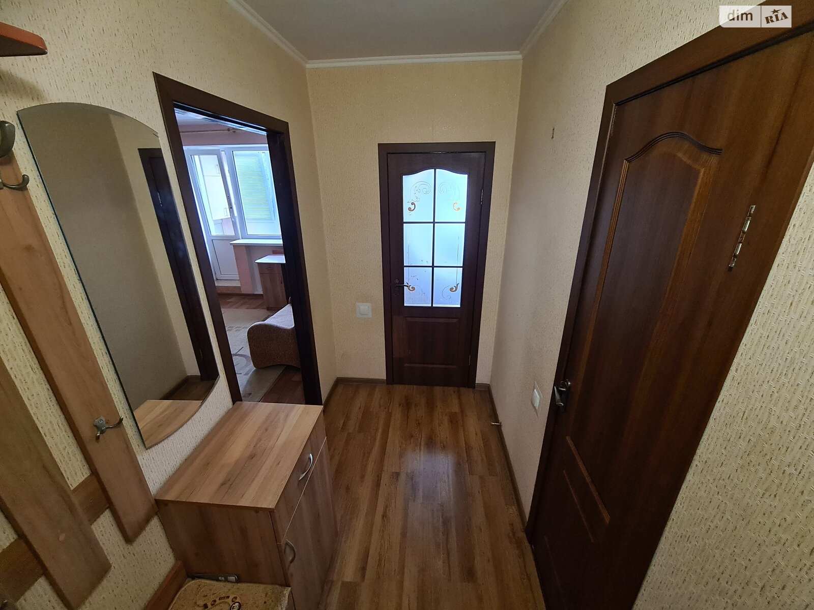 однокімнатна квартира в Миколаєві, район ЮТЗ, на вул. Паркова 30А в довготривалу оренду помісячно фото 1 однокімнатна квартира в Миколаєві, район ЮТЗ, на вул. Паркова 30А в довготривалу оренду помісячно фото 1
