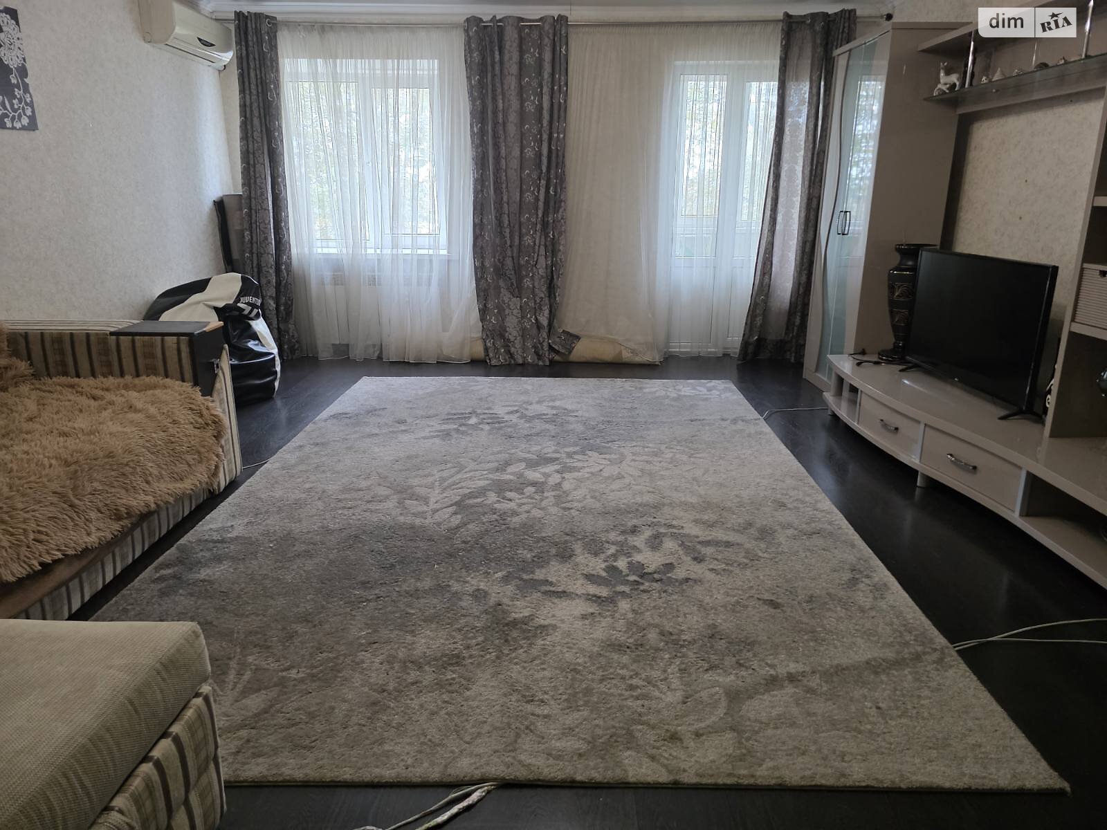 двухкомнатная квартира в Николаеве, на ул. Защитников Николаева в аренду на долгий срок помесячно фото 1