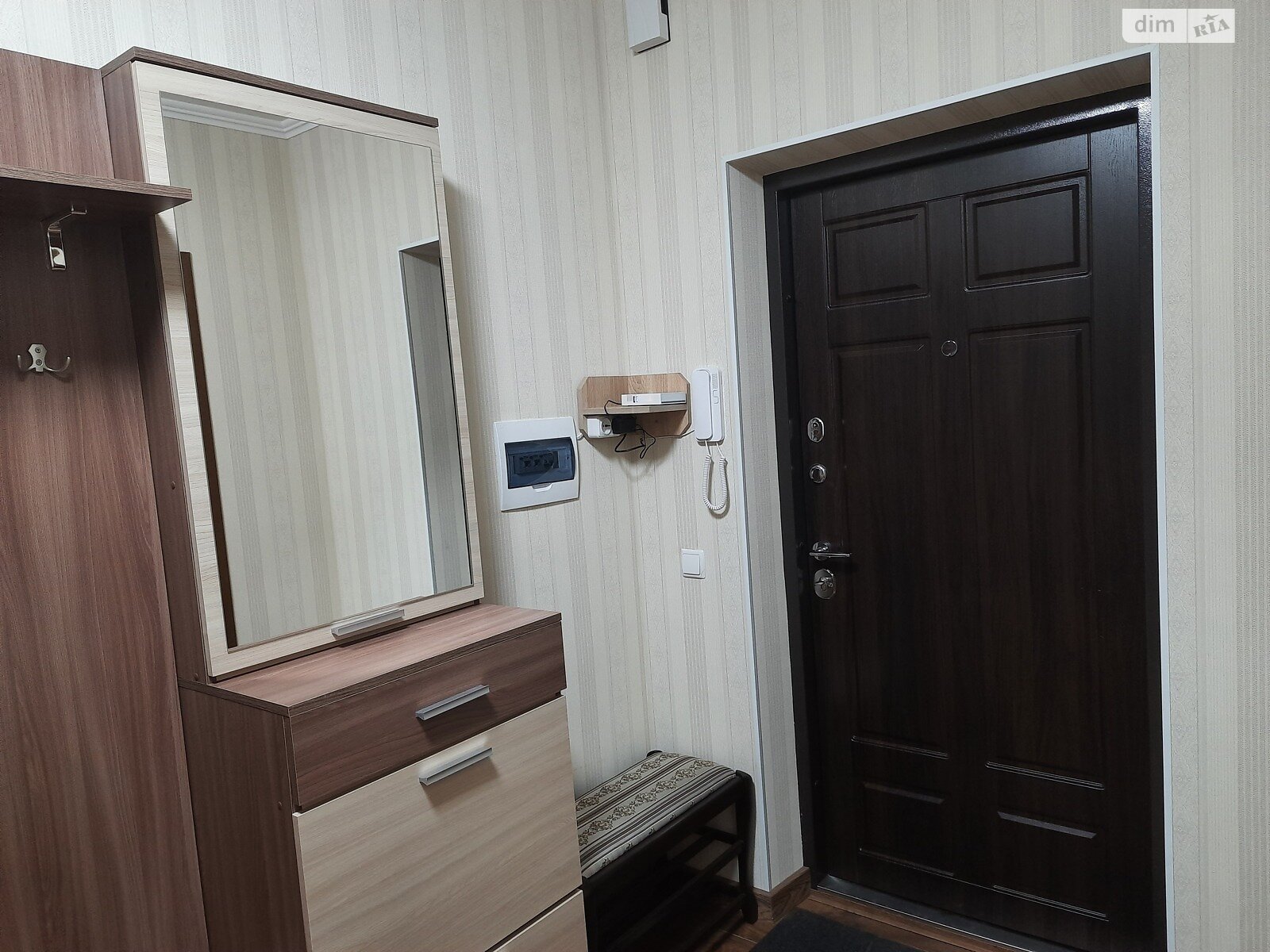 двухкомнатная квартира в Николаеве, район Заводской, на ул. 6-я Слободская 81/4 в аренду на долгий срок помесячно фото 1