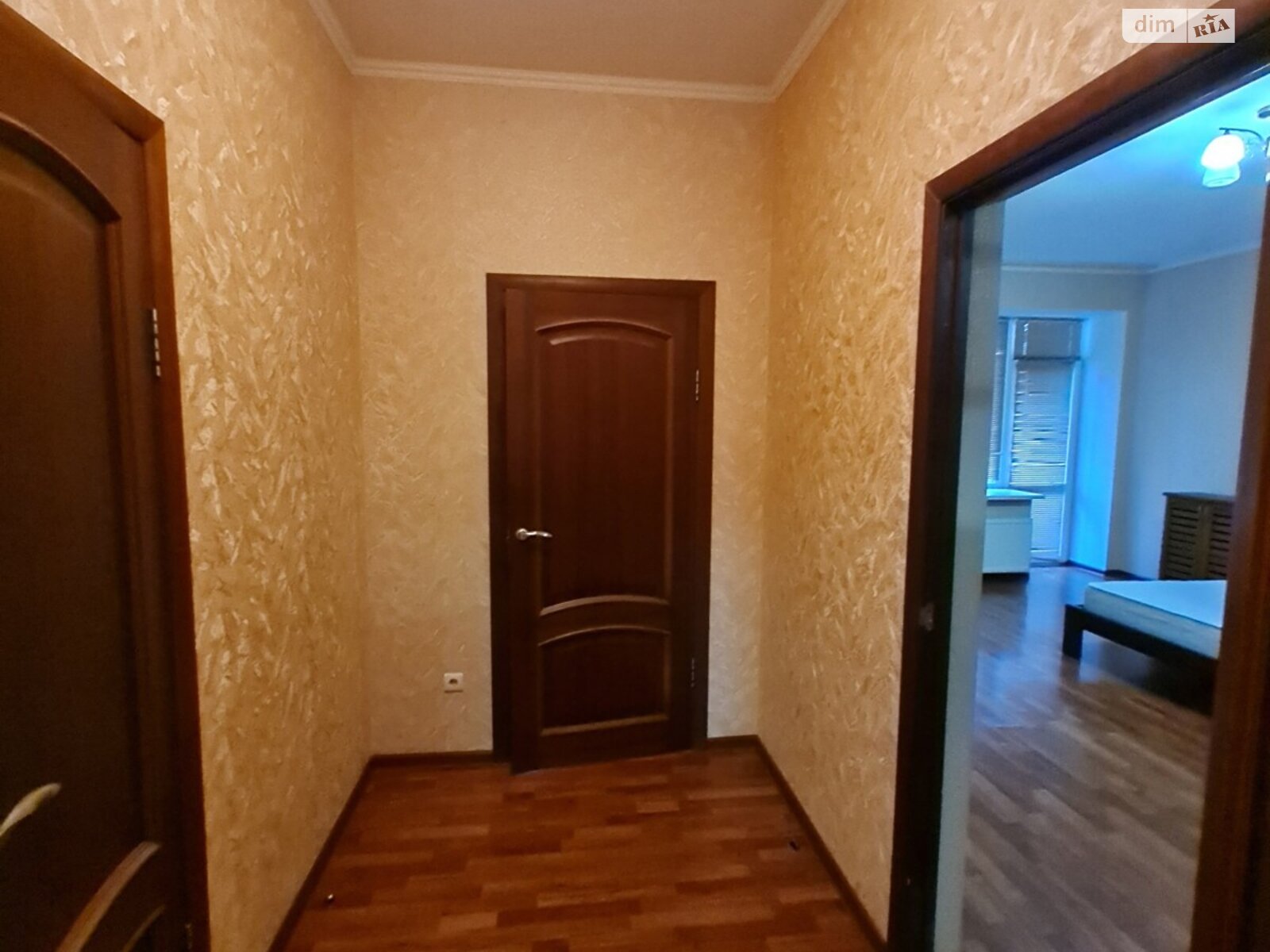 трикімнатна квартира в Миколаєві, район Заводський, на вул. Даля 4 в довготривалу оренду помісячно фото 1