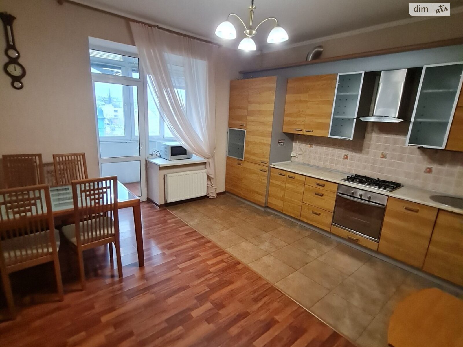 трикімнатна квартира в Миколаєві, район Заводський, на вул. Даля 4 в довготривалу оренду помісячно фото 1