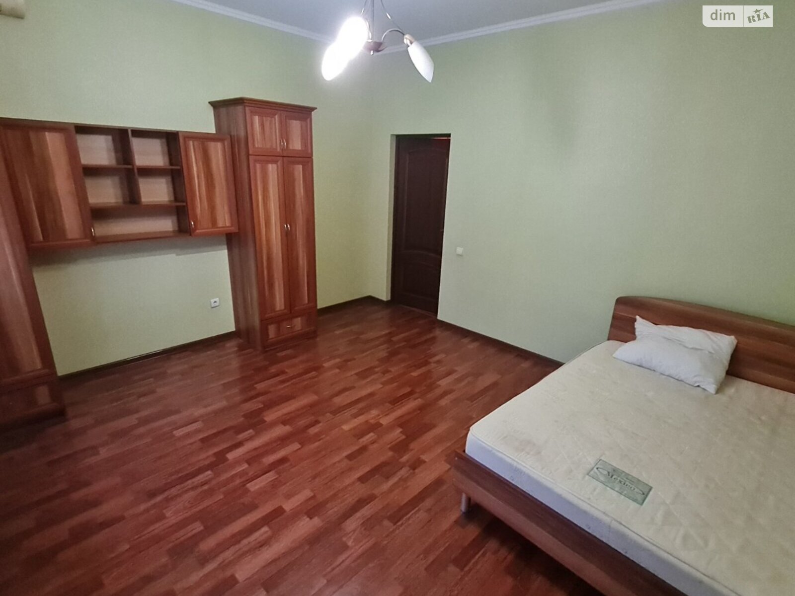 трикімнатна квартира в Миколаєві, район Заводський, на вул. Даля 4 в довготривалу оренду помісячно фото 1