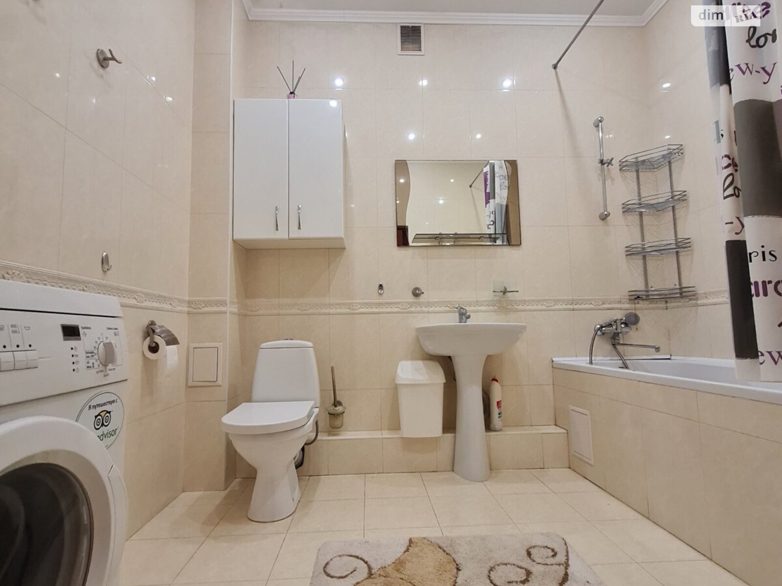 трикімнатна квартира в Миколаєві, район Заводський, на вул. Даля 4 в довготривалу оренду помісячно фото 1