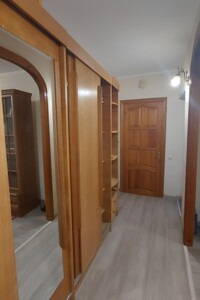 трикімнатна квартира в Миколаєві, район Заводський, на вул. Євгенія Логінова 44 в довготривалу оренду помісячно фото 3