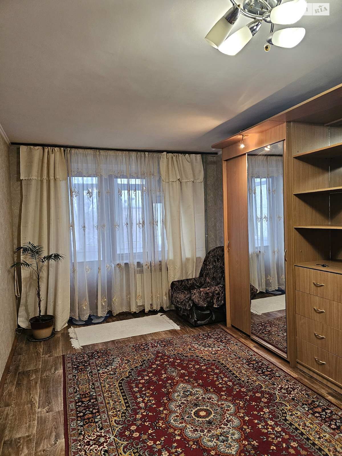 однокомнатная квартира с ремонтом в Николаеве, район Заводской, на ул. Генерала Алмазова в аренду на долгий срок помесячно фото 1 однокомнатная квартира с ремонтом в Николаеве, район Заводской, на ул. Генерала Алмазова в аренду на долгий срок помесячно фото 1