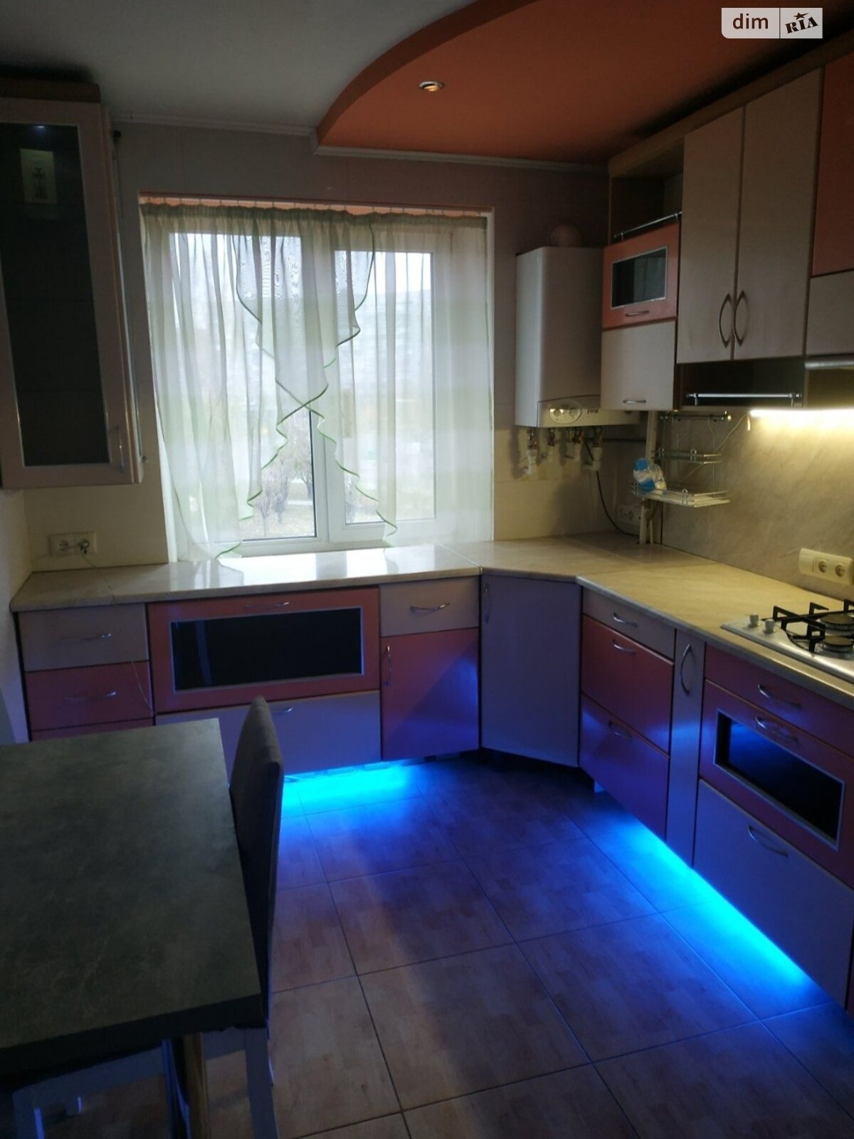 двокімнатна квартира в Миколаєві, район Заводський, на вул. Генерала Алмазова в довготривалу оренду помісячно фото 1