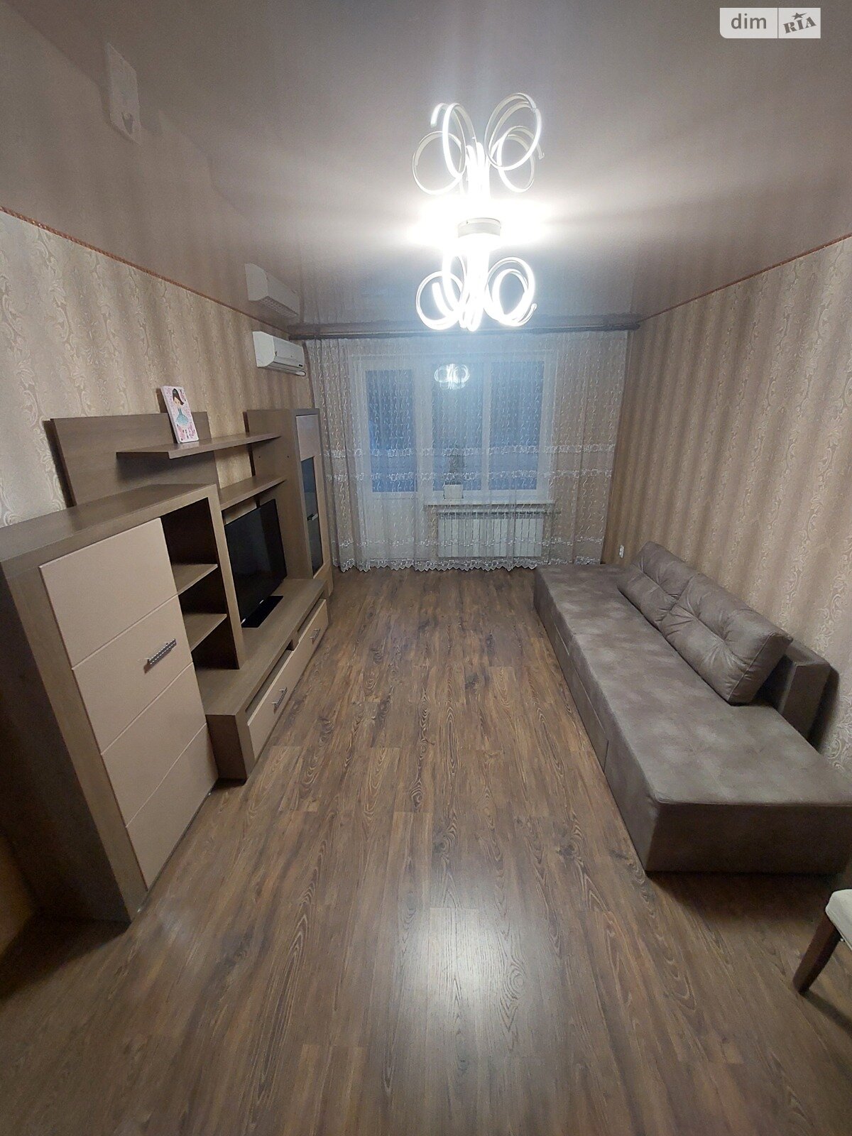 трехкомнатная квартира в Николаеве, район Заводской, на ул. Глеба Бабыча в аренду на долгий срок помесячно фото 1 трехкомнатная квартира в Николаеве, район Заводской, на ул. Глеба Бабыча в аренду на долгий срок помесячно фото 1