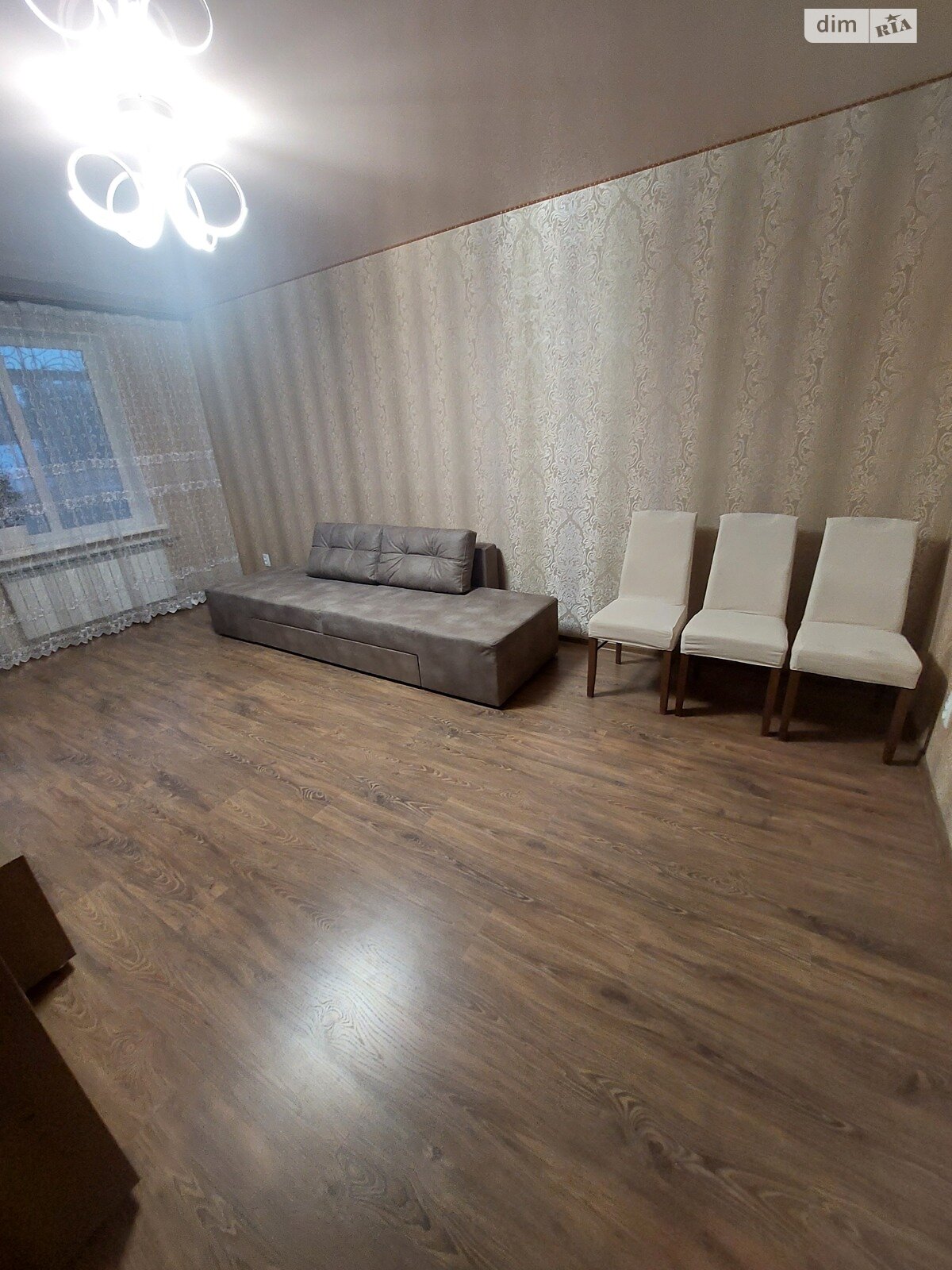 трехкомнатная квартира в Николаеве, район Заводской, на ул. Глеба Бабыча в аренду на долгий срок помесячно фото 1 трехкомнатная квартира в Николаеве, район Заводской, на ул. Глеба Бабыча в аренду на долгий срок помесячно фото 1