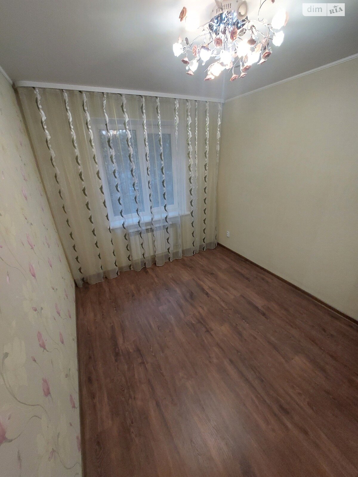 трехкомнатная квартира в Николаеве, район Заводской, на ул. Глеба Бабыча в аренду на долгий срок помесячно фото 1 трехкомнатная квартира в Николаеве, район Заводской, на ул. Глеба Бабыча в аренду на долгий срок помесячно фото 1