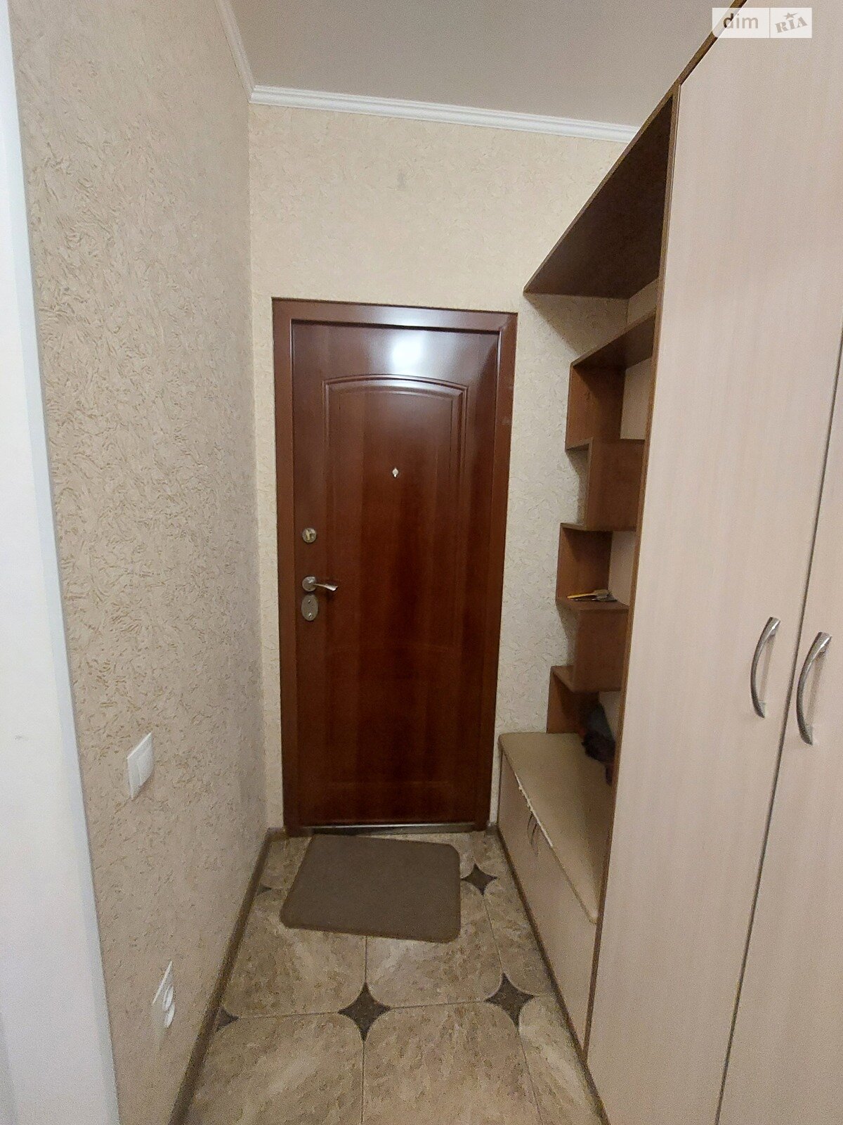 трехкомнатная квартира в Николаеве, район Заводской, на ул. Глеба Бабыча в аренду на долгий срок помесячно фото 1 трехкомнатная квартира в Николаеве, район Заводской, на ул. Глеба Бабыча в аренду на долгий срок помесячно фото 1