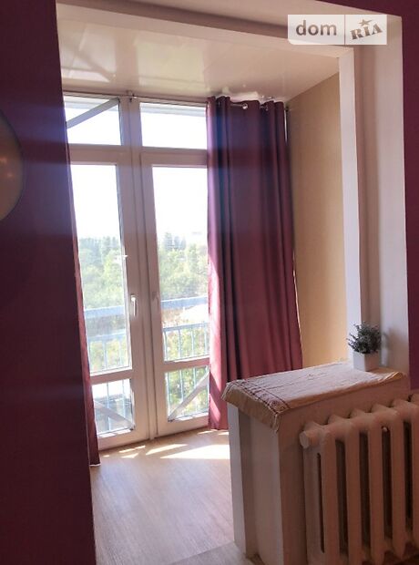 трикімнатна квартира з меблями в Миколаєві, район Заводський, на вул. Київська 6 в довготривалу оренду помісячно фото 1 трикімнатна квартира з меблями в Миколаєві, район Заводський, на вул. Київська 6 в довготривалу оренду помісячно фото 1
