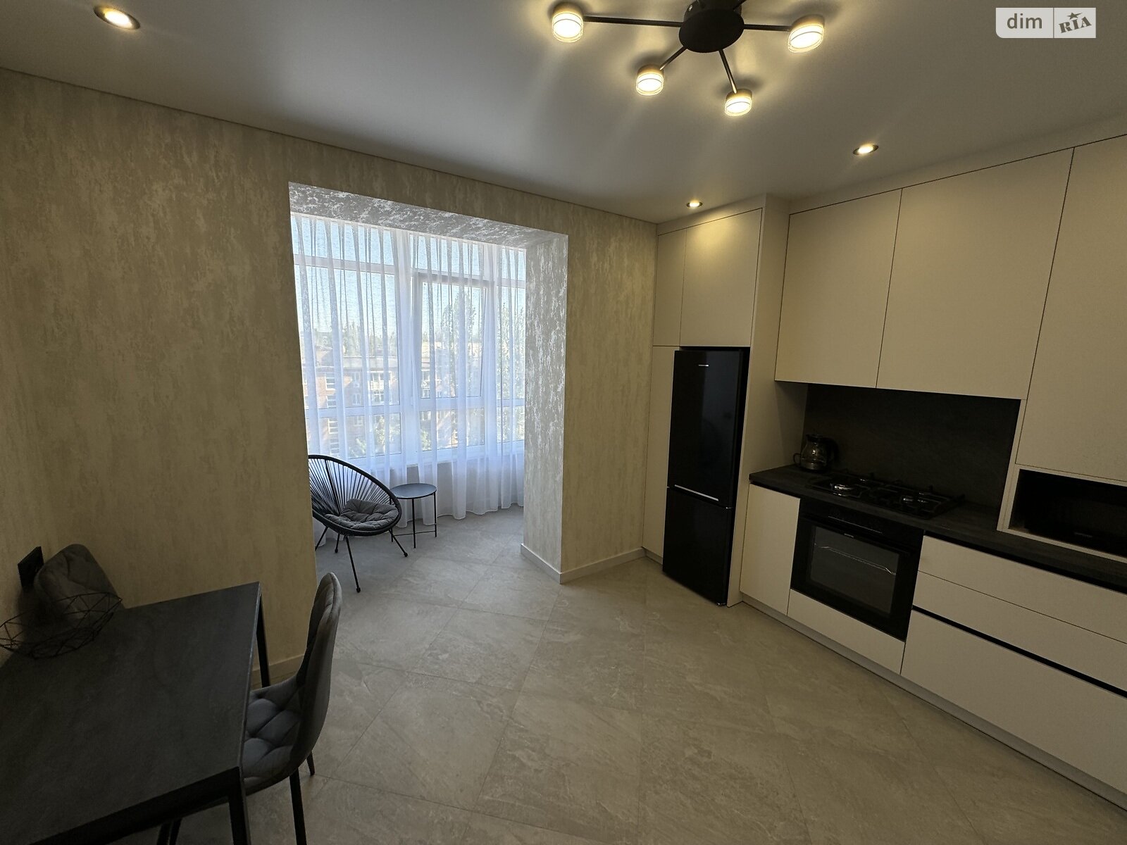 однокімнатна квартира в Миколаєві, район Заводський, на вул. Леваневців 30/7 в довготривалу оренду помісячно фото 1 однокімнатна квартира в Миколаєві, район Заводський, на вул. Леваневців 30/7 в довготривалу оренду помісячно фото 1