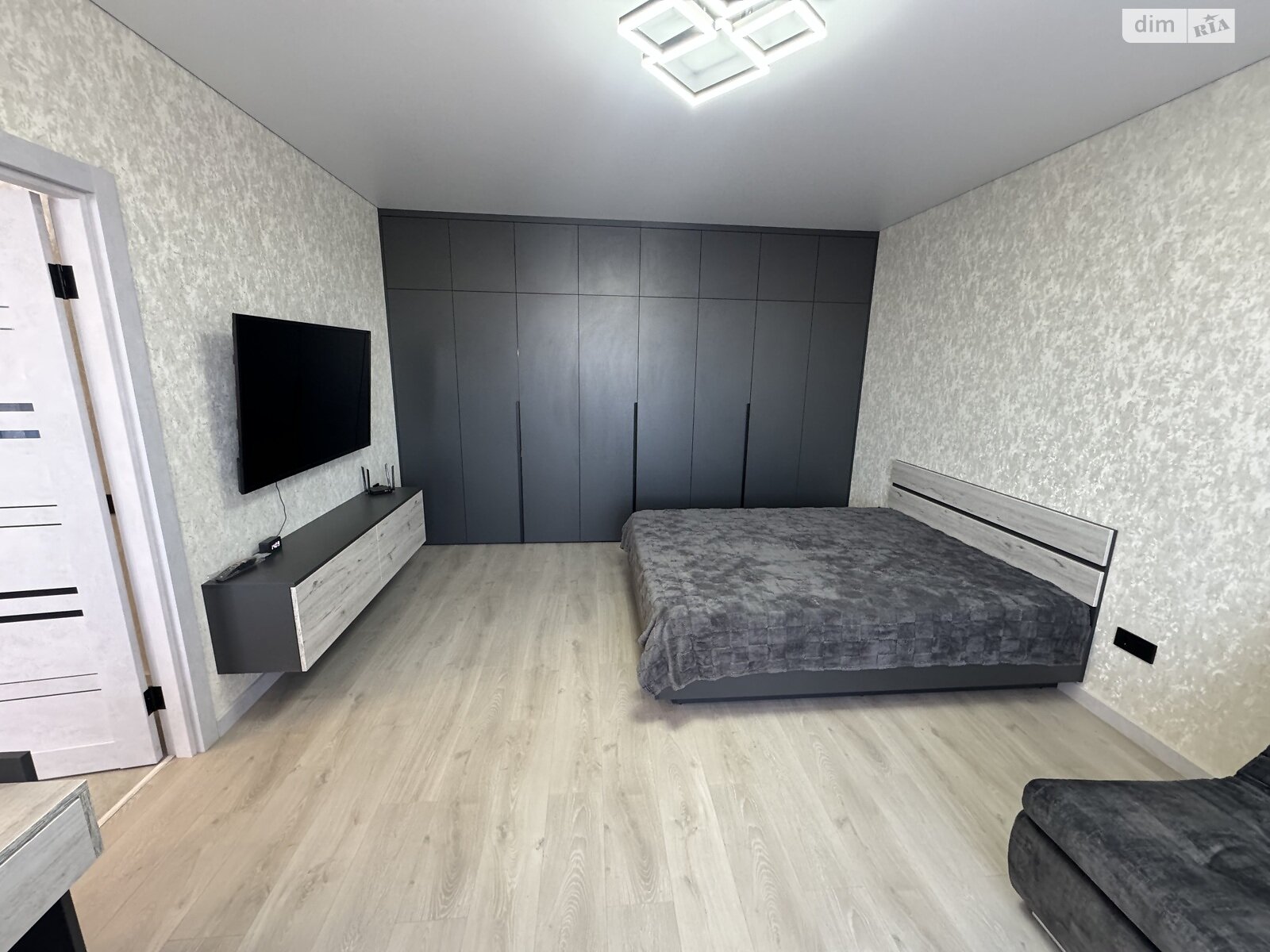 однокімнатна квартира в Миколаєві, район Заводський, на вул. Леваневців 30/7 в довготривалу оренду помісячно фото 1 однокімнатна квартира в Миколаєві, район Заводський, на вул. Леваневців 30/7 в довготривалу оренду помісячно фото 1