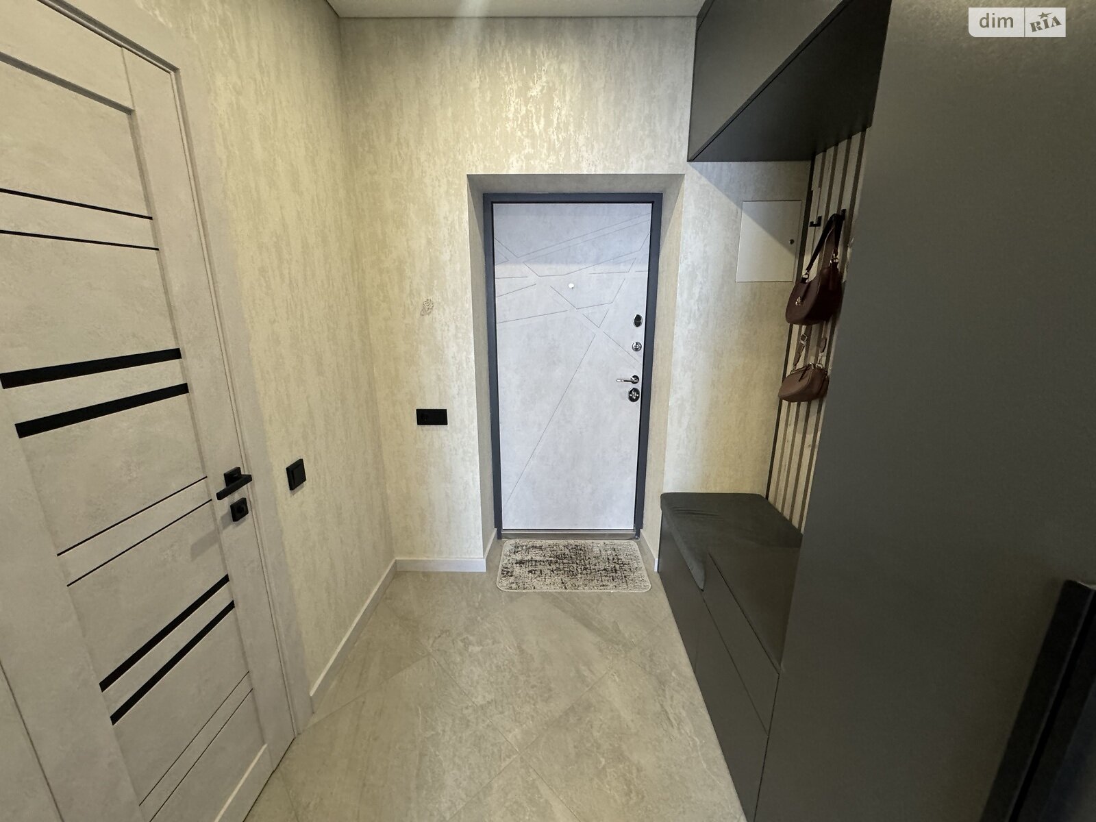 однокімнатна квартира в Миколаєві, район Заводський, на вул. Леваневців 30/7 в довготривалу оренду помісячно фото 1 однокімнатна квартира в Миколаєві, район Заводський, на вул. Леваневців 30/7 в довготривалу оренду помісячно фото 1