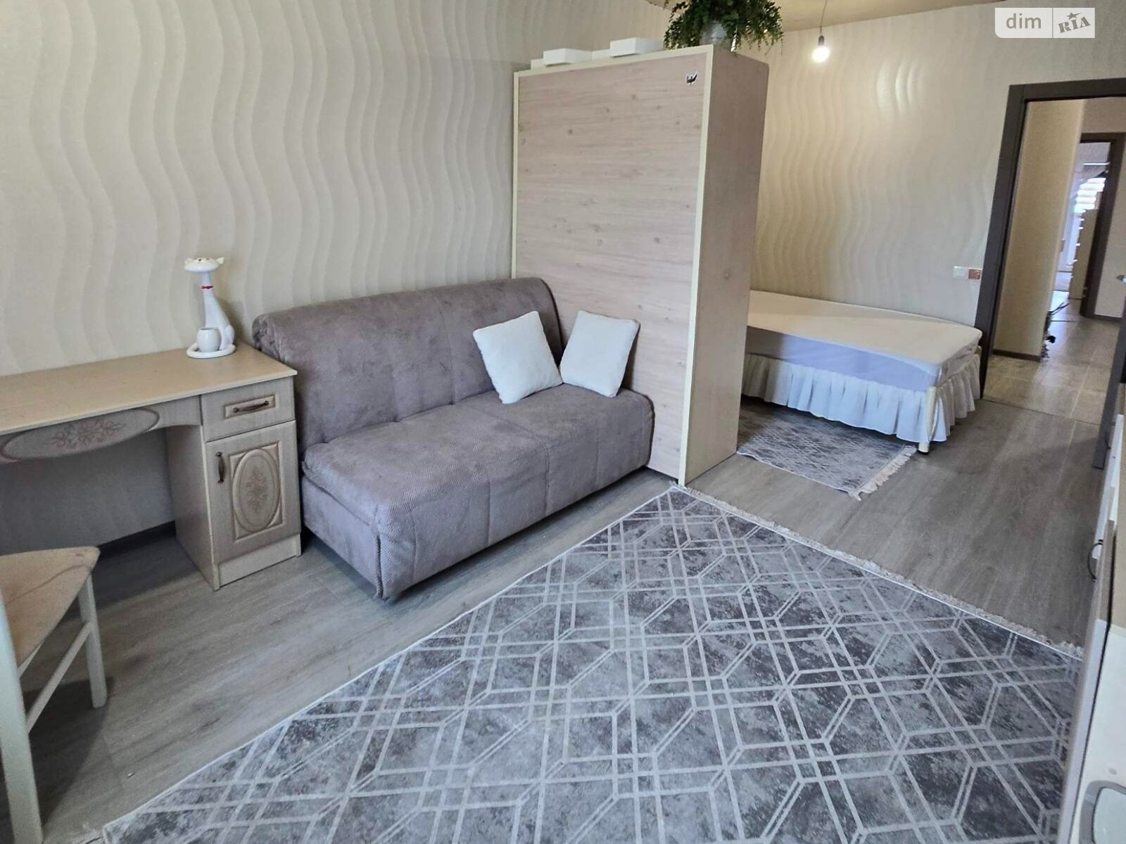 трикімнатна квартира в Миколаєві, район Заводський, на вул. Водопровідна в довготривалу оренду помісячно фото 1 трикімнатна квартира в Миколаєві, район Заводський, на вул. Водопровідна в довготривалу оренду помісячно фото 1