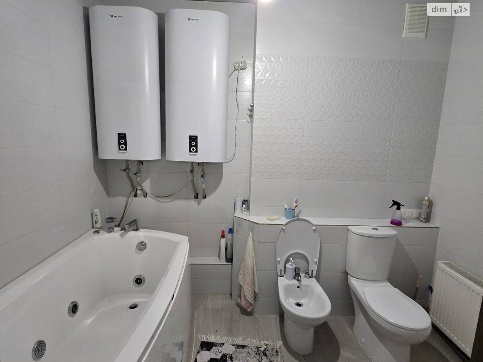 трикімнатна квартира в Миколаєві, район Заводський, на вул. Водопровідна в довготривалу оренду помісячно фото 1 трикімнатна квартира в Миколаєві, район Заводський, на вул. Водопровідна в довготривалу оренду помісячно фото 1