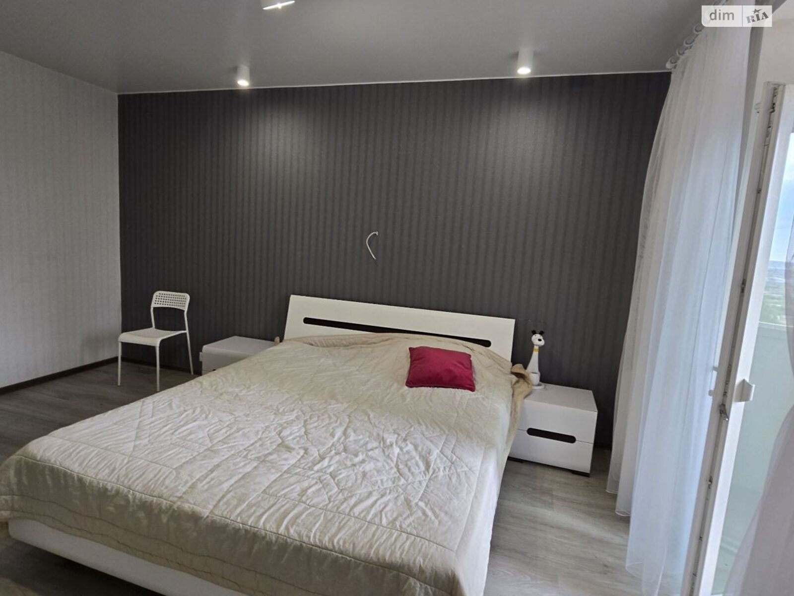 трикімнатна квартира в Миколаєві, район Заводський, на вул. Водопровідна в довготривалу оренду помісячно фото 1 трикімнатна квартира в Миколаєві, район Заводський, на вул. Водопровідна в довготривалу оренду помісячно фото 1