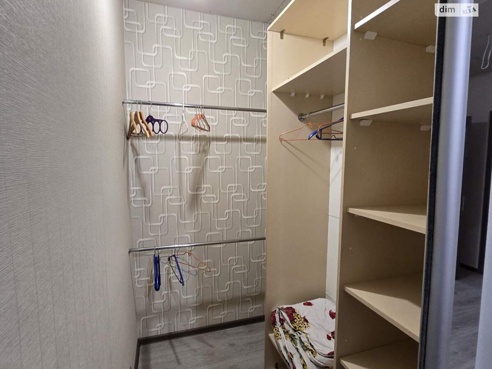 трикімнатна квартира в Миколаєві, район Заводський, на вул. Водопровідна в довготривалу оренду помісячно фото 1 трикімнатна квартира в Миколаєві, район Заводський, на вул. Водопровідна в довготривалу оренду помісячно фото 1