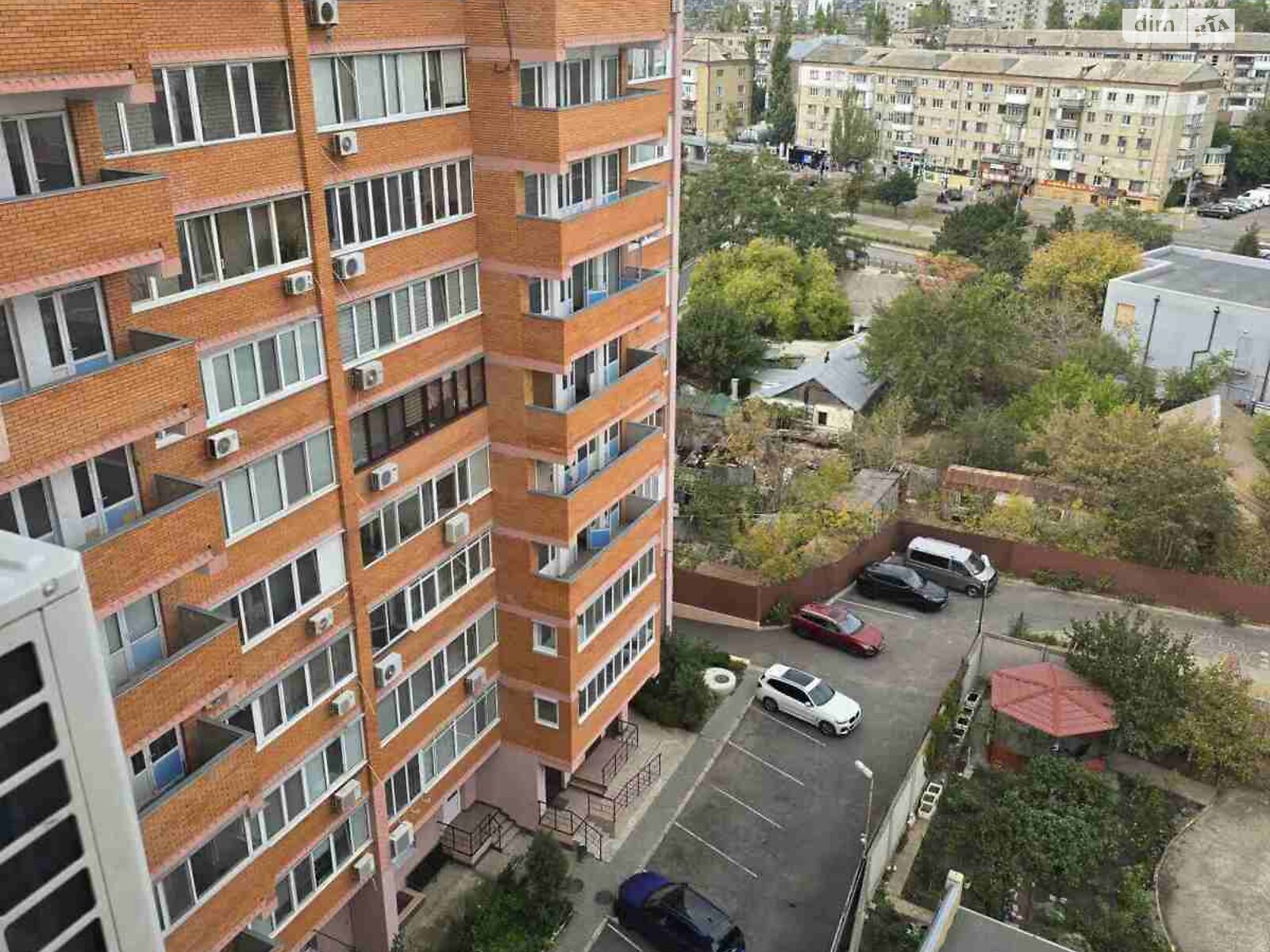 трикімнатна квартира в Миколаєві, район Заводський, на вул. Водопровідна в довготривалу оренду помісячно фото 1 трикімнатна квартира в Миколаєві, район Заводський, на вул. Водопровідна в довготривалу оренду помісячно фото 1