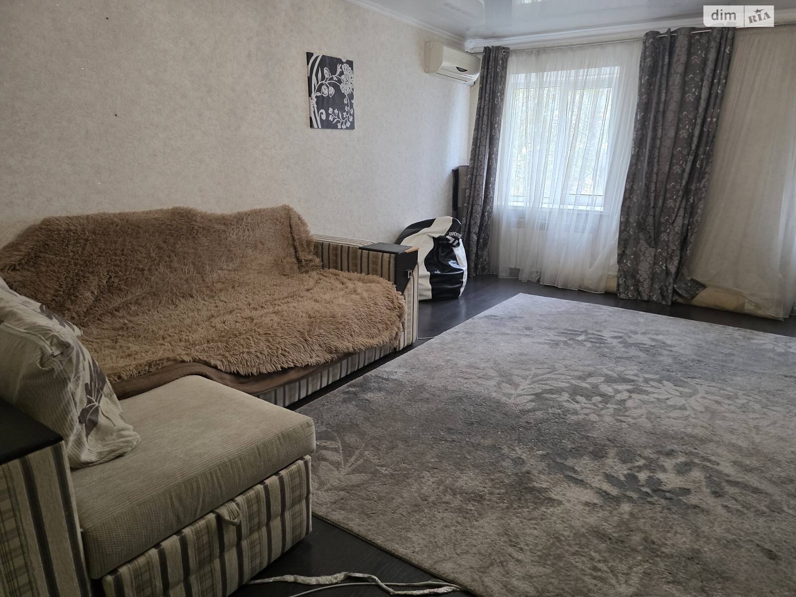 двухкомнатная квартира в Николаеве, район Заводской, на ул. Защитников Николаева в аренду на долгий срок помесячно фото 1 двухкомнатная квартира в Николаеве, район Заводской, на ул. Защитников Николаева в аренду на долгий срок помесячно фото 1