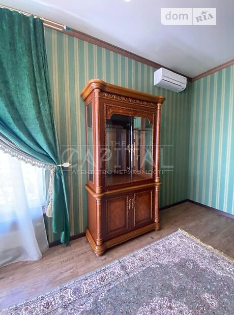 трехкомнатная квартира в Козине, на Луговая улица 10 в аренду на долгий срок помесячно фото 1 трехкомнатная квартира в Козине, на Луговая улица 10 в аренду на долгий срок помесячно фото 1