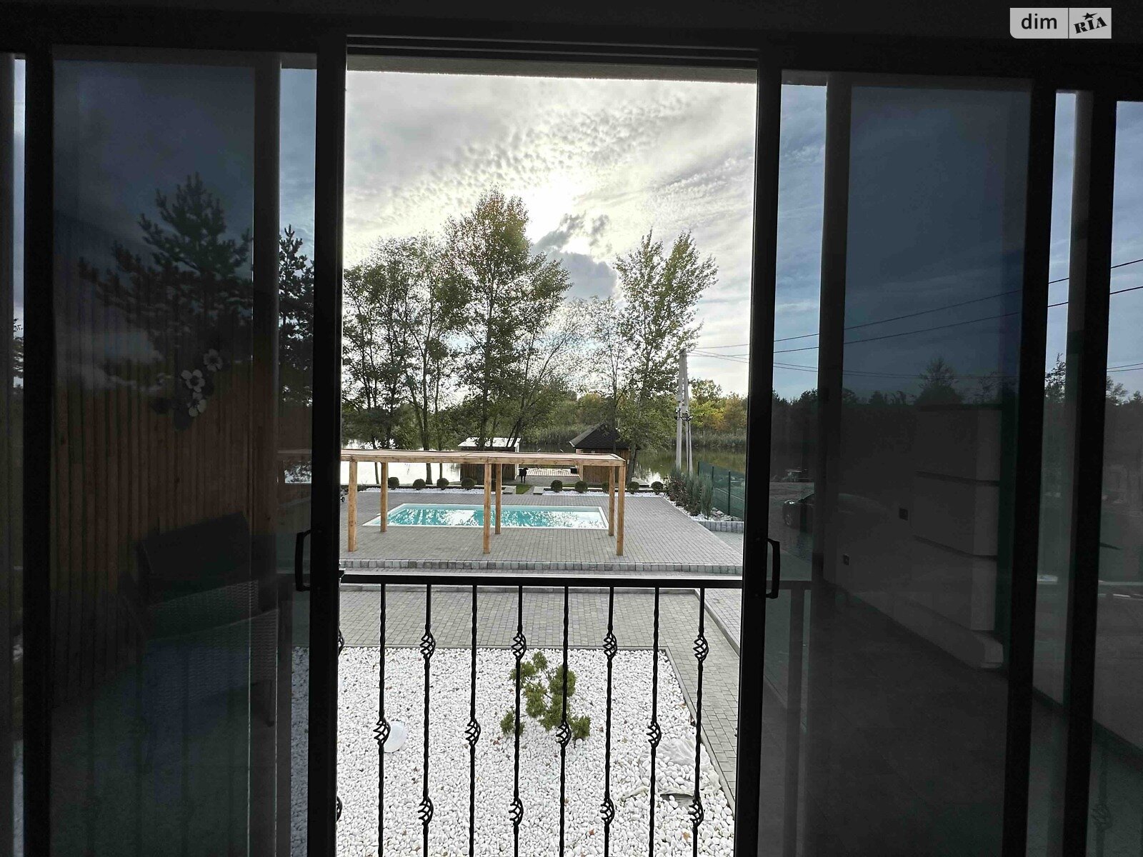 двухкомнатная квартира в Обуховке, на ул. Кленовая в аренду на долгий срок помесячно фото 1 двухкомнатная квартира в Обуховке, на ул. Кленовая в аренду на долгий срок помесячно фото 1