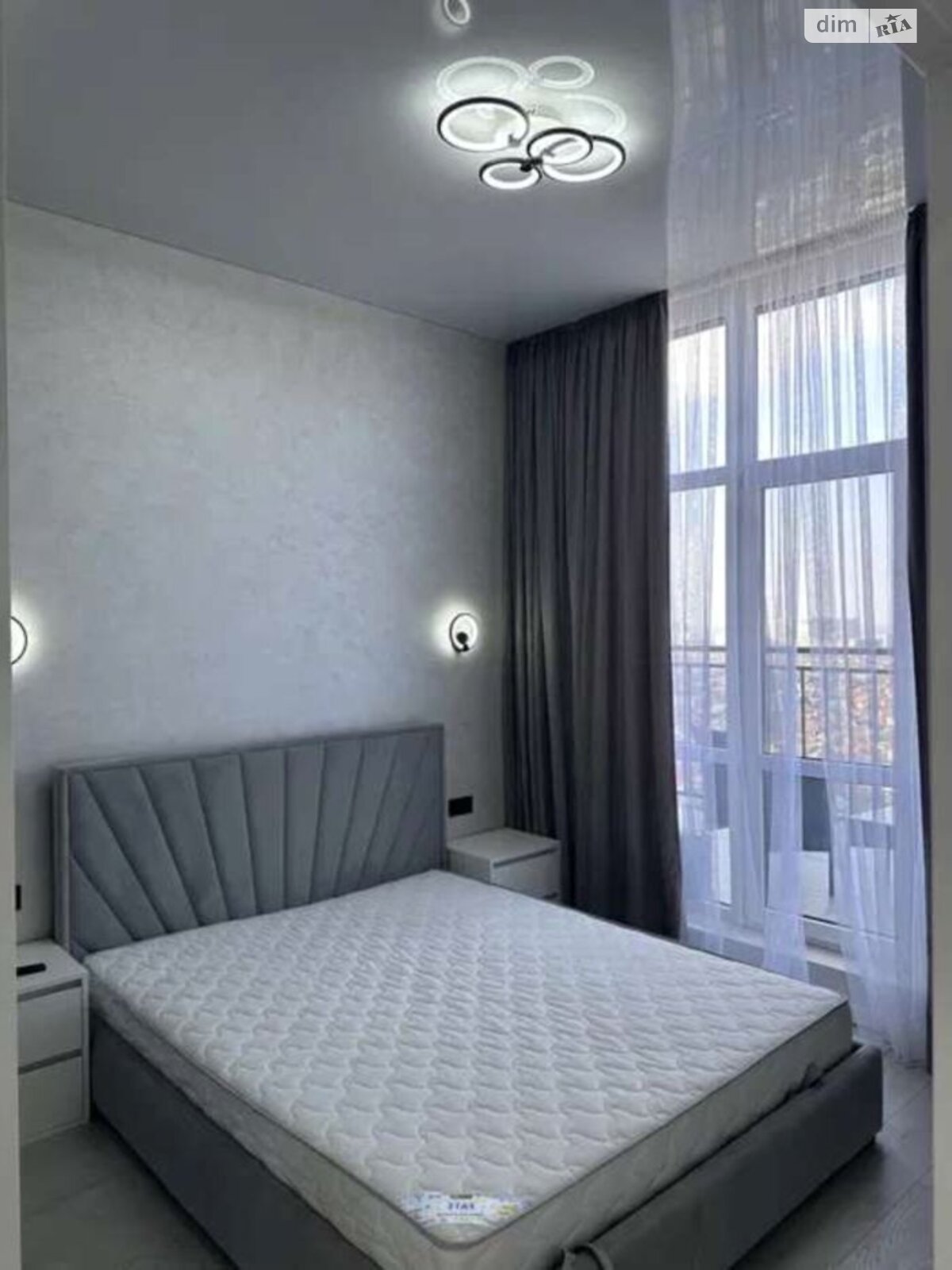 однокомнатная квартира в Одессе, на ул. Академика Филатова 2 корпус 2 в аренду на долгий срок помесячно фото 1 однокомнатная квартира в Одессе, на ул. Академика Филатова 2 корпус 2 в аренду на долгий срок помесячно фото 1