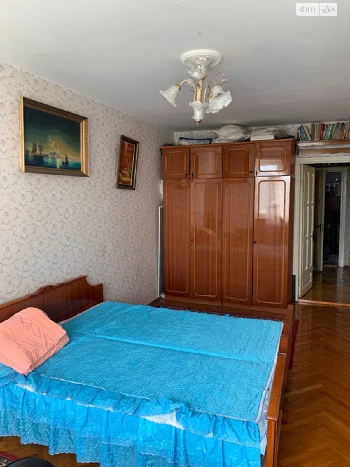 трехкомнатная квартира в Одессе, на ул. Академика Королева в аренду на долгий срок помесячно фото 1